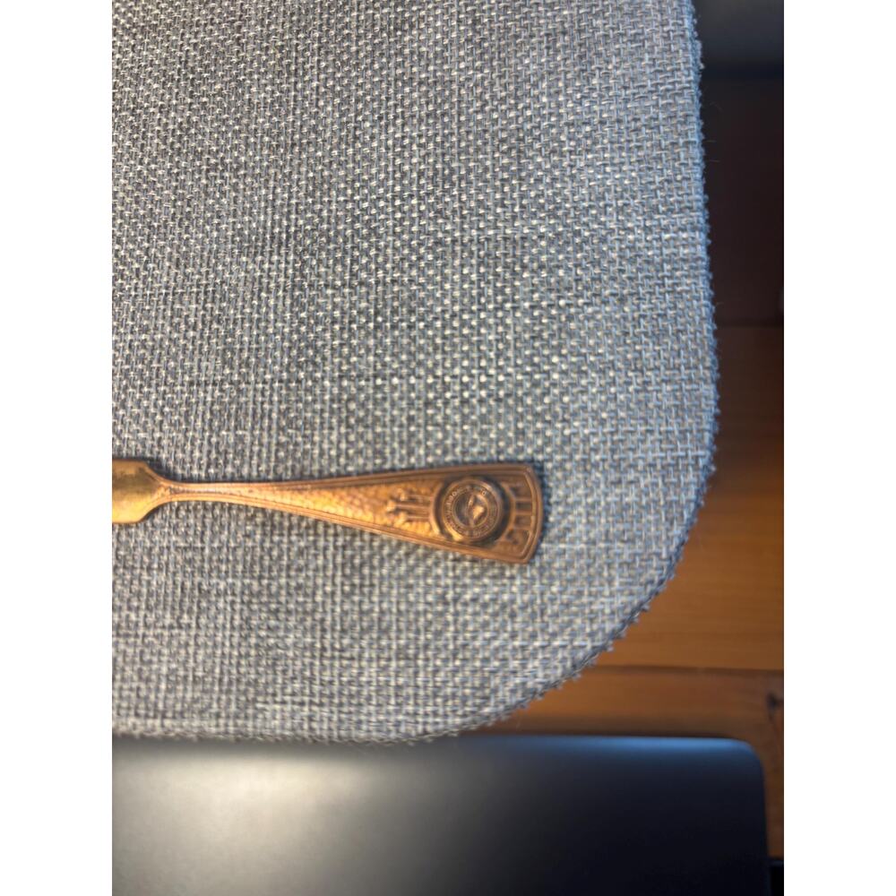 Vintage University of Oregon letter opener copper 5 inches - Picture 2 of 7
